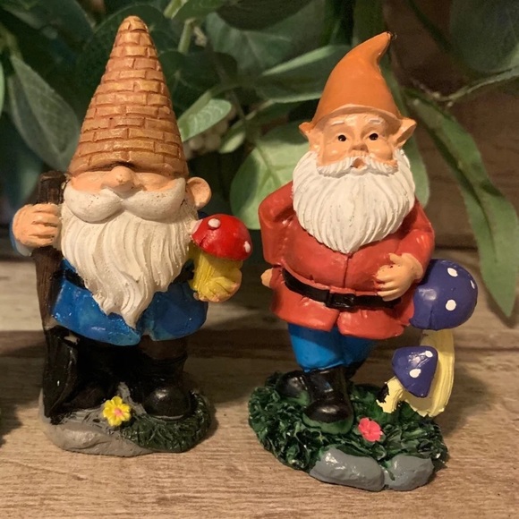 🍄 CERAMIC MUSHROOM GNOME 🍄 - Picture 5 of 7